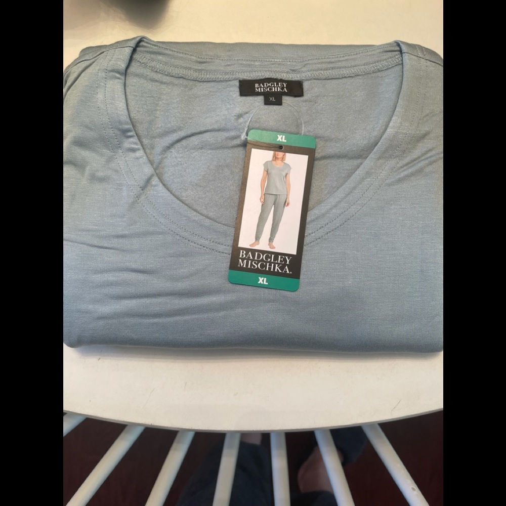 Badgley Mishka 2 pc lounge set